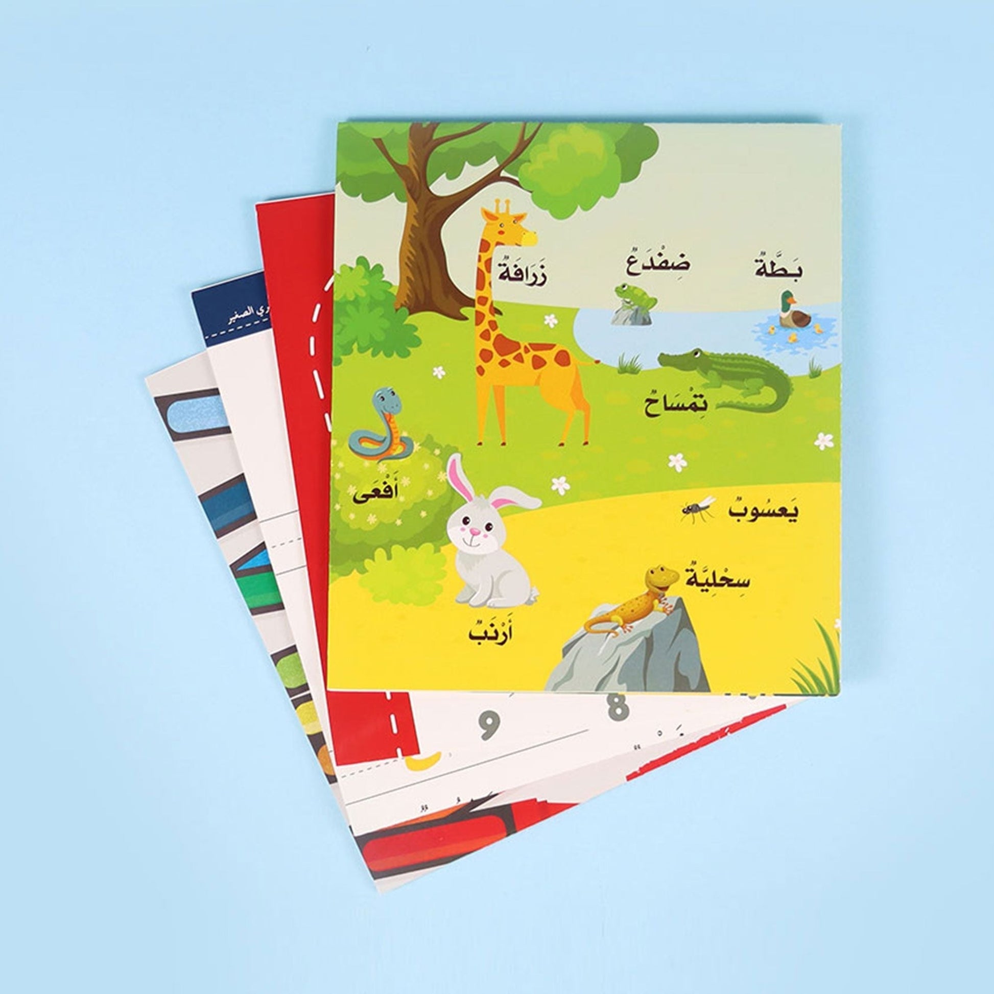 دفاتر تمارين تفاعلية لتعليم الكتابة وربط الكلمات بالصوت